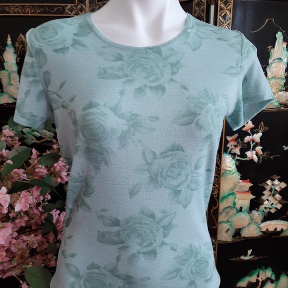 Tone on Tone Rose Design Sage Green Top - Picture 1 of 4